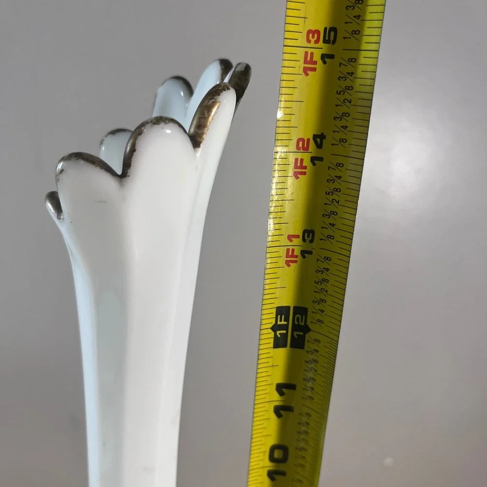 N/A milk glass